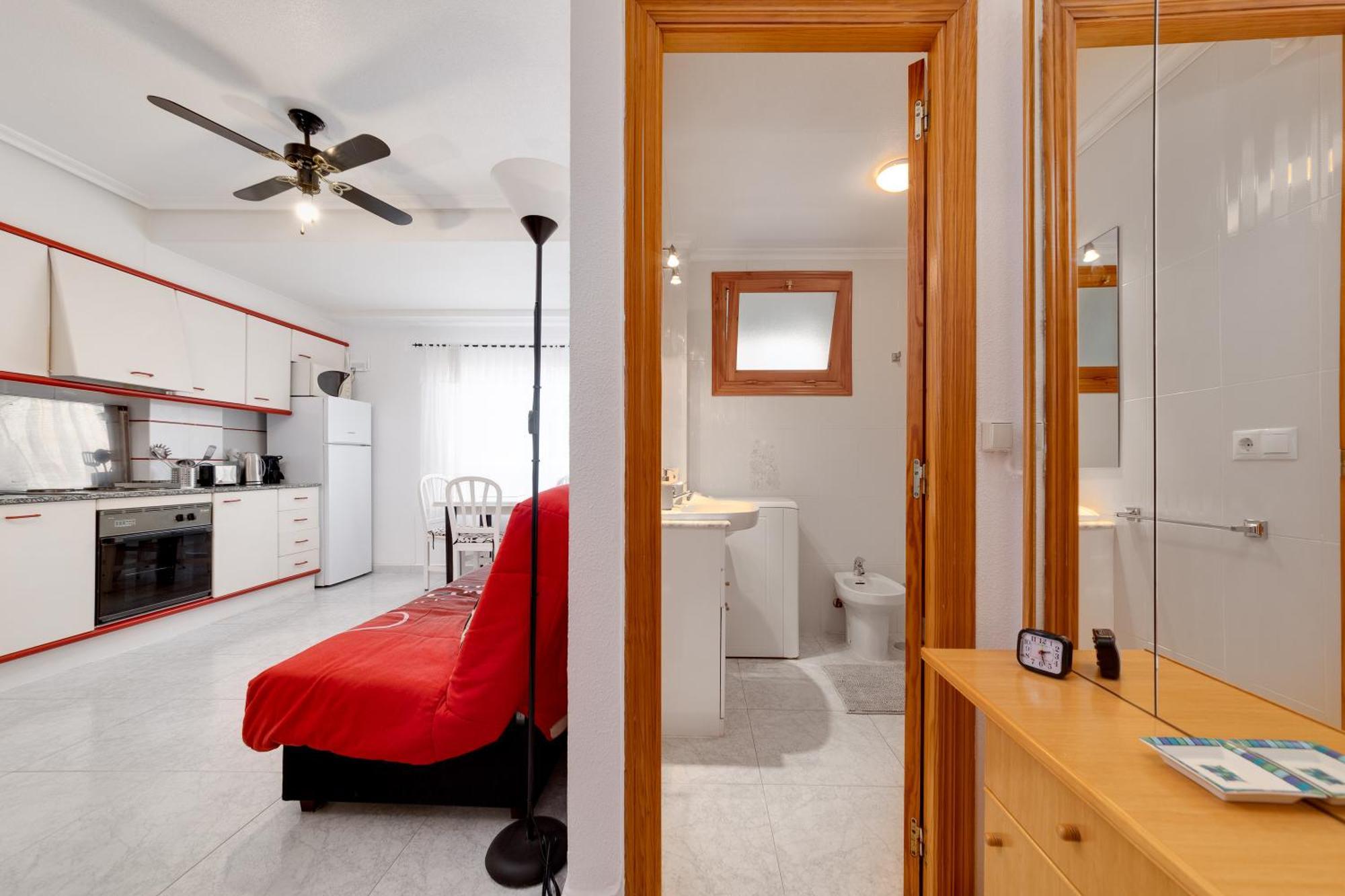 Lovely Apartment Near The Sea ตอร์เรเวียคา ภายนอก รูปภาพ