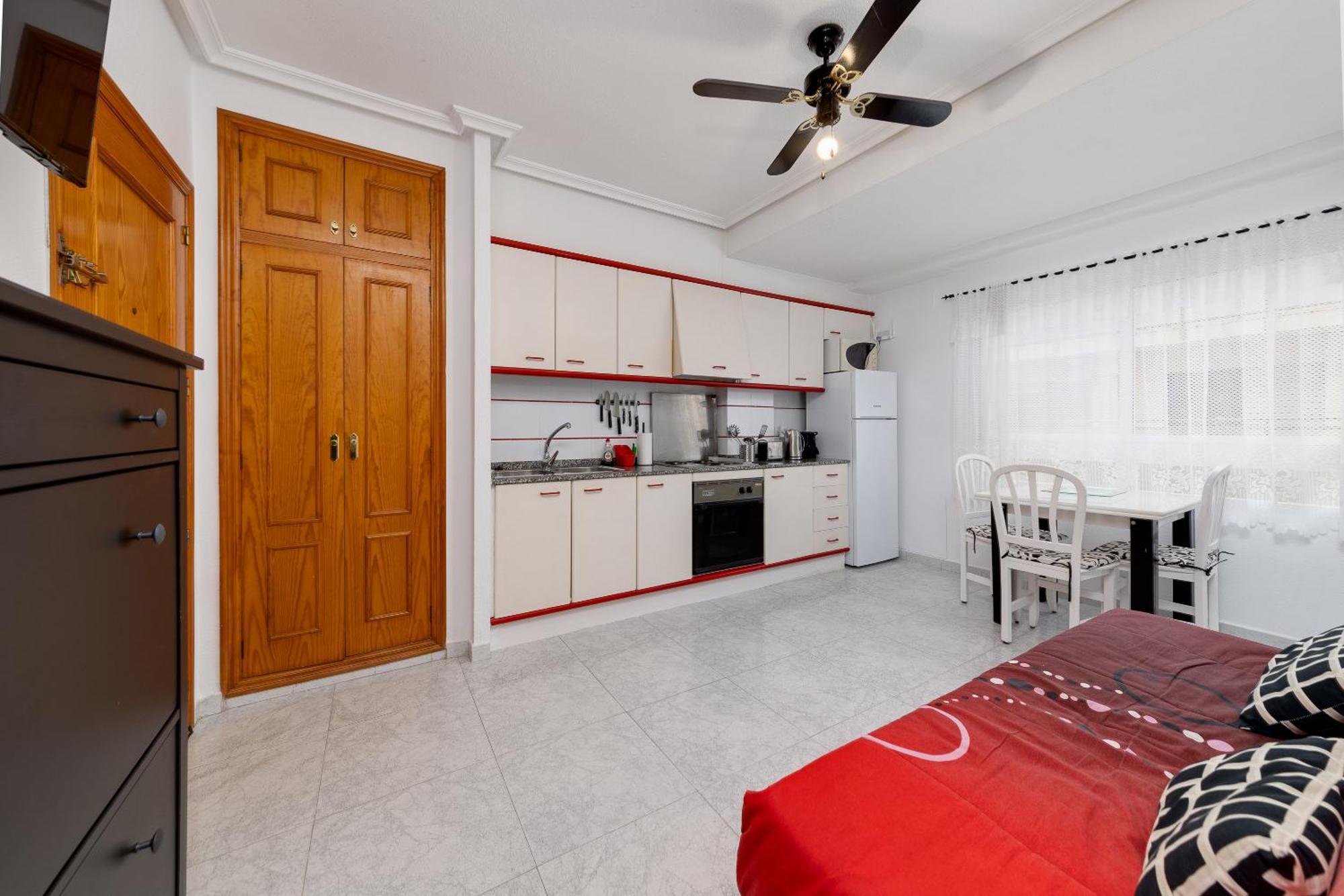 Lovely Apartment Near The Sea ตอร์เรเวียคา ภายนอก รูปภาพ