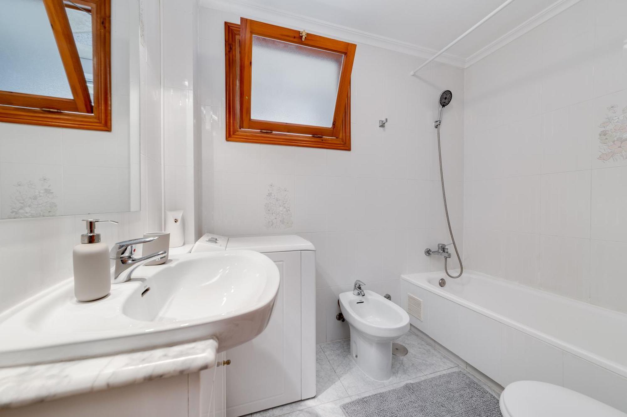 Lovely Apartment Near The Sea ตอร์เรเวียคา ภายนอก รูปภาพ